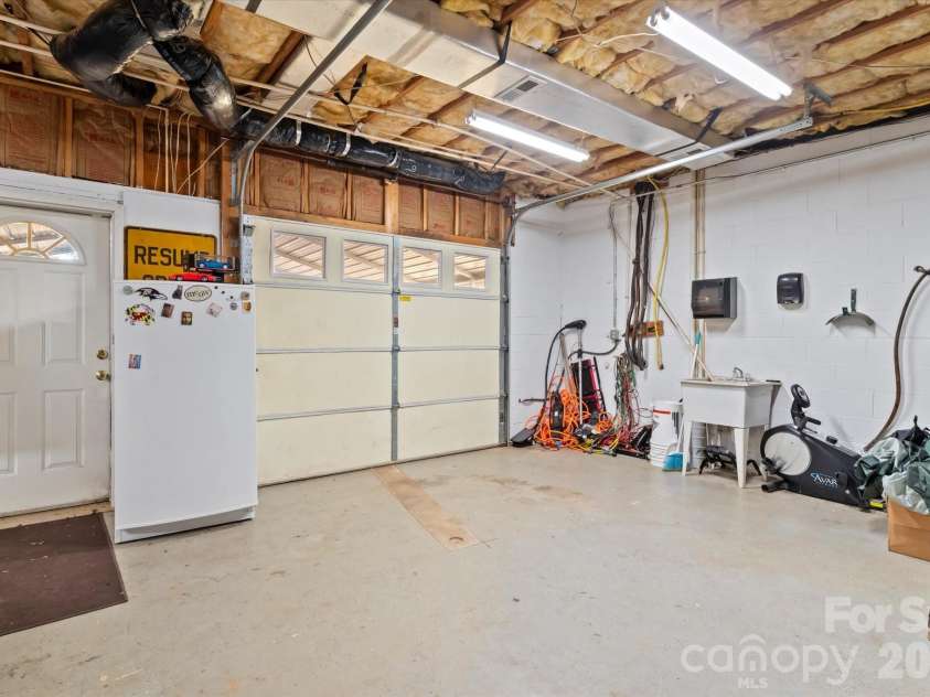 5911 Mundy Road, Denver, NC 28037.  MLS# CAR4363556, YatesRealty ID 15709. 