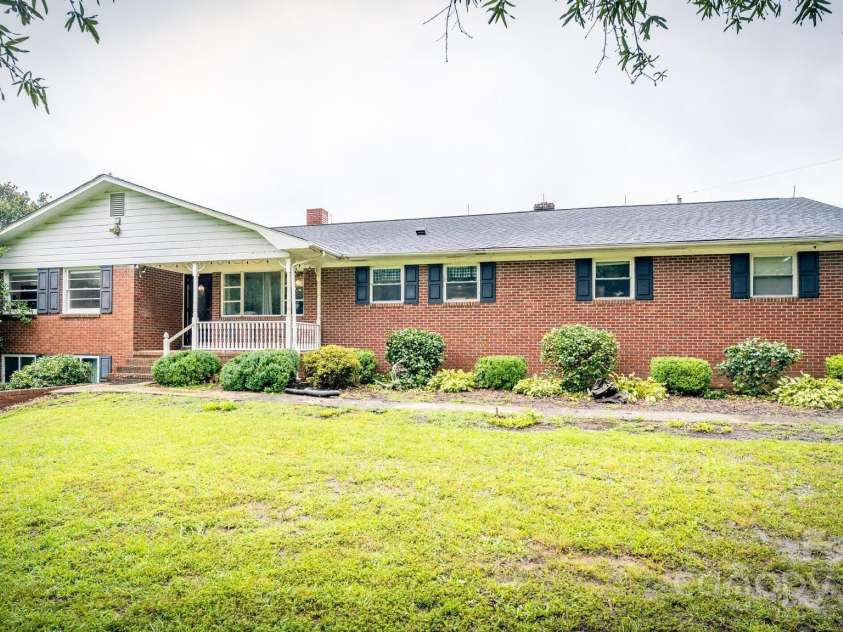 215 Big Buck Road, Richfield, NC 28137.  MLS# CAR4292677, YatesRealty ID 1571. 
