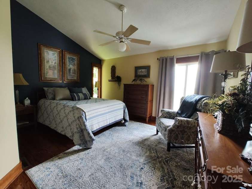 545 Summit Road, Tryon, NC 28782.  MLS# CAR4293286, YatesRealty ID 1571. Primary Bedroom