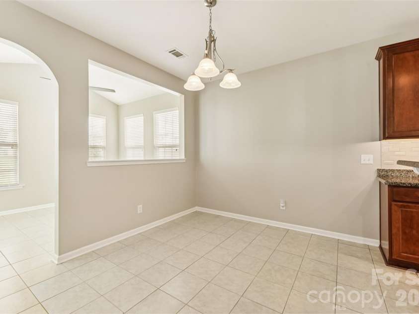 3351 Streamside Drive, Davidson, NC 28036.  MLS# CAR4337452, YatesRealty ID 15710. 