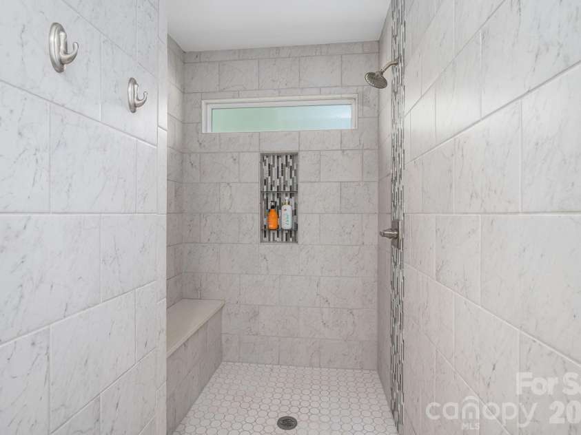 7611 Sarah Drive, Denver, NC 28037.  MLS# CAR4372326, YatesRealty ID 15711. 