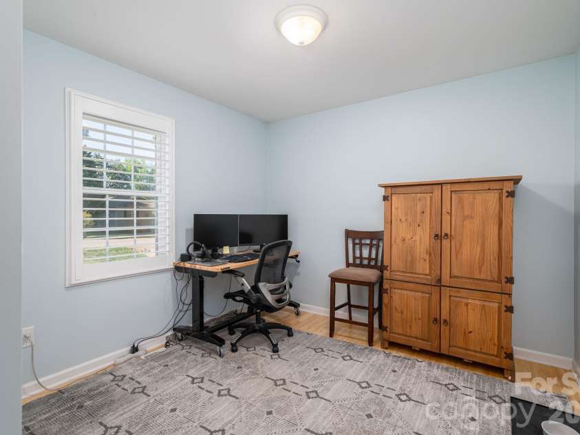 7611 Sarah Drive, Denver, NC 28037.  MLS# CAR4372326, YatesRealty ID 15711. 
