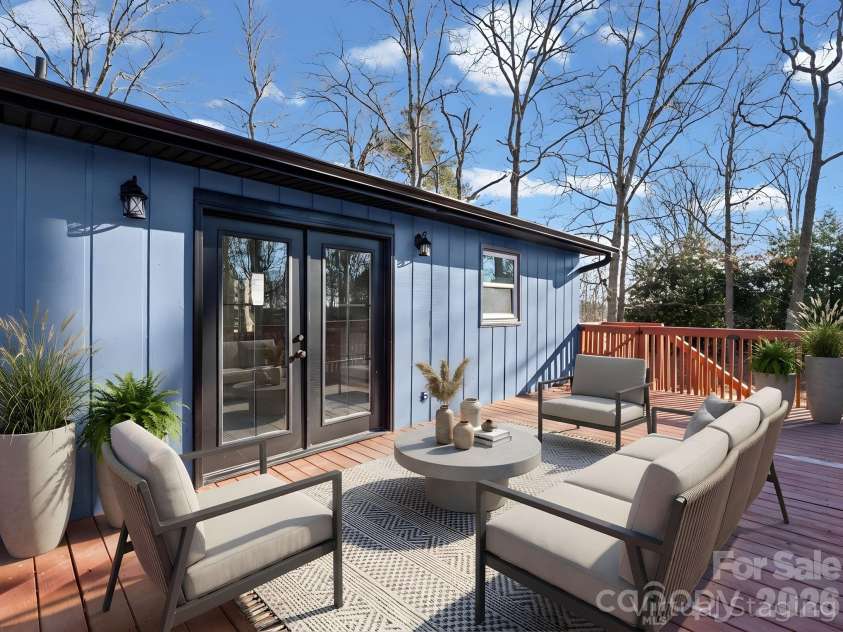 944 Woodland Drive, Shelby, NC 28150.  MLS# CAR4344300, YatesRealty ID 15713. 