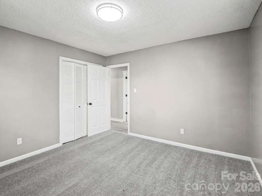 944 Woodland Drive, Shelby, NC 28150.  MLS# CAR4344300, YatesRealty ID 15713. 