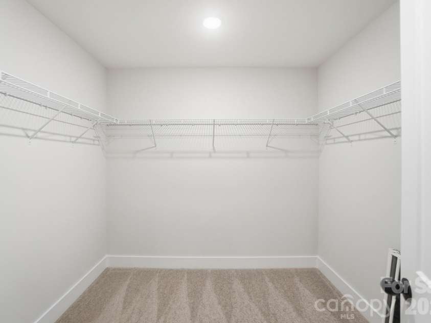 131 Viburnum Road, Waxhaw, NC 28173.  MLS# CAR4368134, YatesRealty ID 15714. Walk in Closet