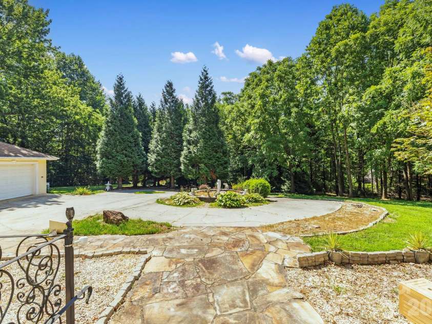 652 Avery Creek Road, Arden, NC 28704.  MLS# CAR4282113, YatesRealty ID 15716. View from front door