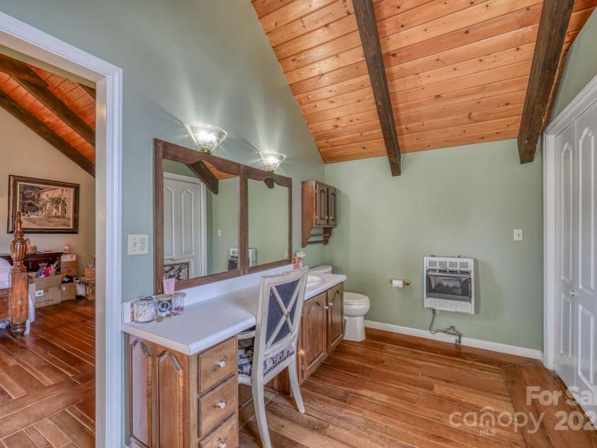 164 Avery County High School Road, Newland, NC 28657.  MLS# CAR4264817, YatesRealty ID 15719. 