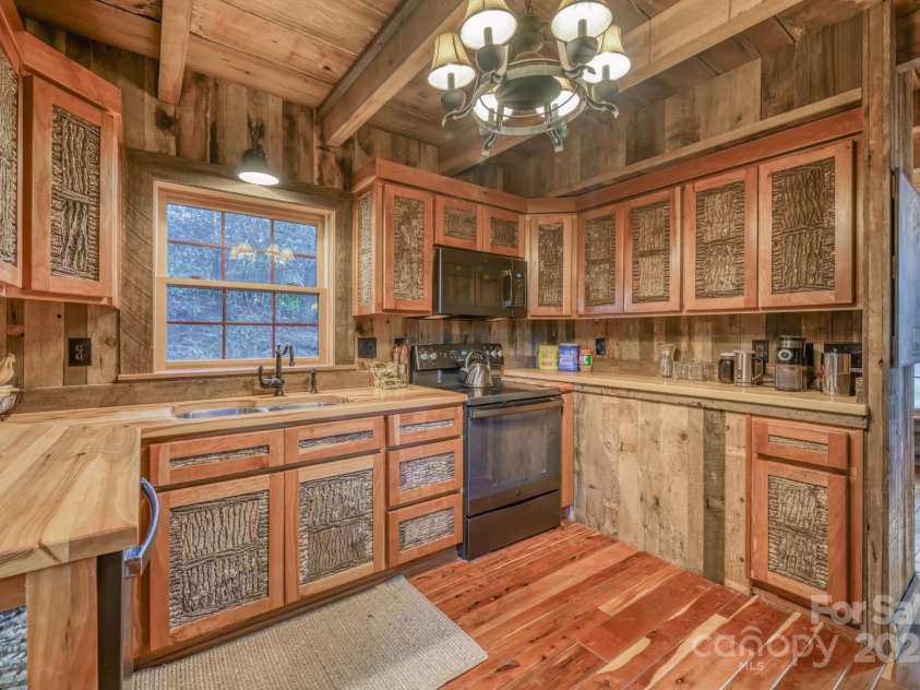 164 Avery County High School Road, Newland, NC 28657.  MLS# CAR4264817, YatesRealty ID 15719. 