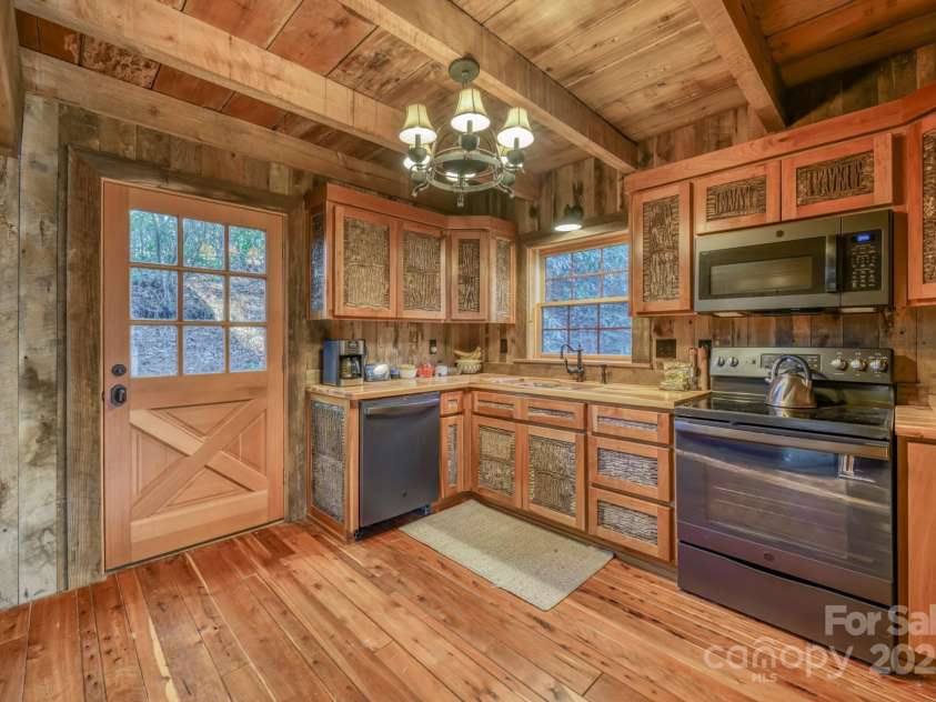 164 Avery County High School Road, Newland, NC 28657.  MLS# CAR4264817, YatesRealty ID 15719. 