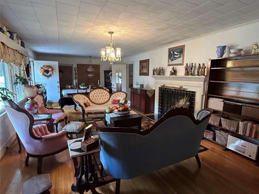 614 Smith Street, Albemarle, NC 28001.  MLS# CAR4316087, YatesRealty ID 15720. 