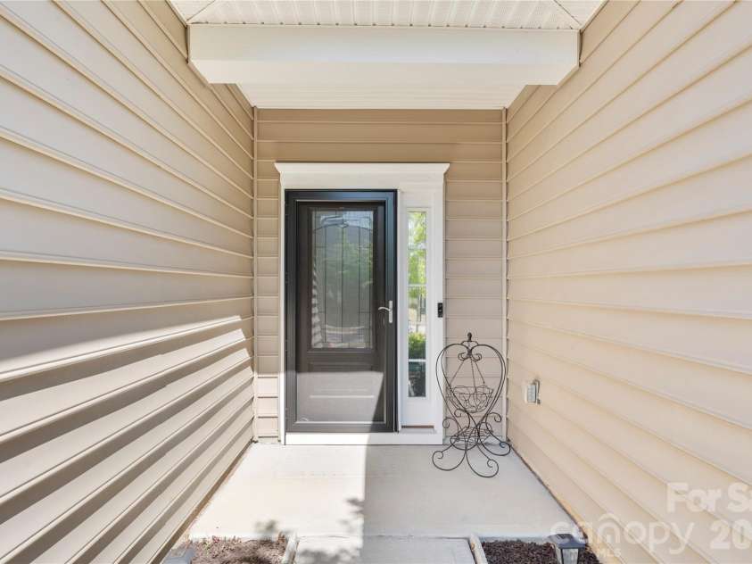 12014 Belmont Mansion Drive, Charlotte, NC 28273.  MLS# CAR4372205, YatesRealty ID 15721. 