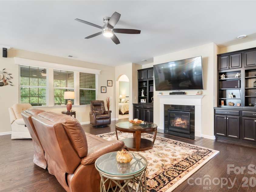 12014 Belmont Mansion Drive, Charlotte, NC 28273.  MLS# CAR4372205, YatesRealty ID 15721. 