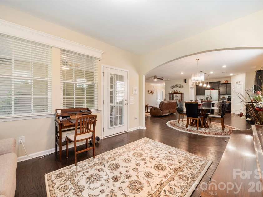 12014 Belmont Mansion Drive, Charlotte, NC 28273.  MLS# CAR4372205, YatesRealty ID 15721. 