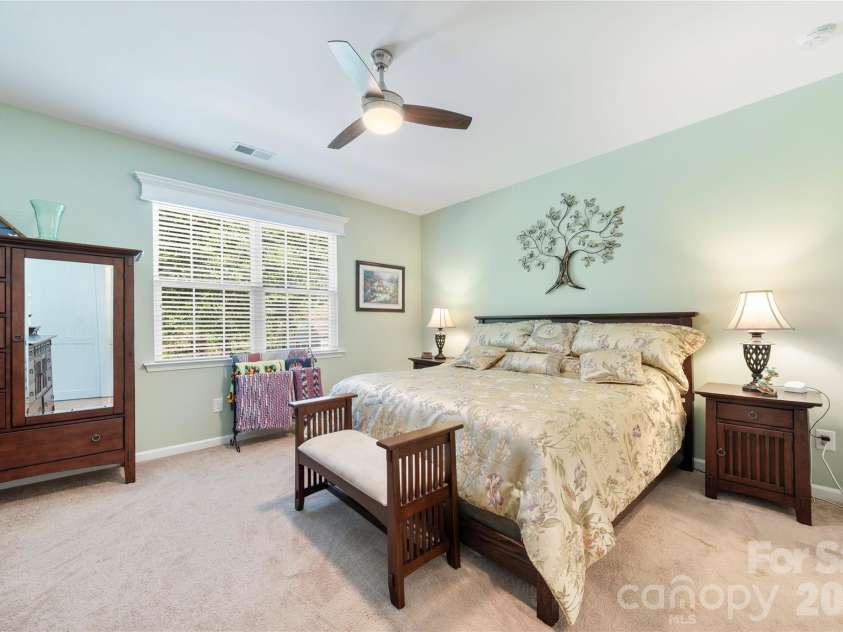 12014 Belmont Mansion Drive, Charlotte, NC 28273.  MLS# CAR4372205, YatesRealty ID 15721. 