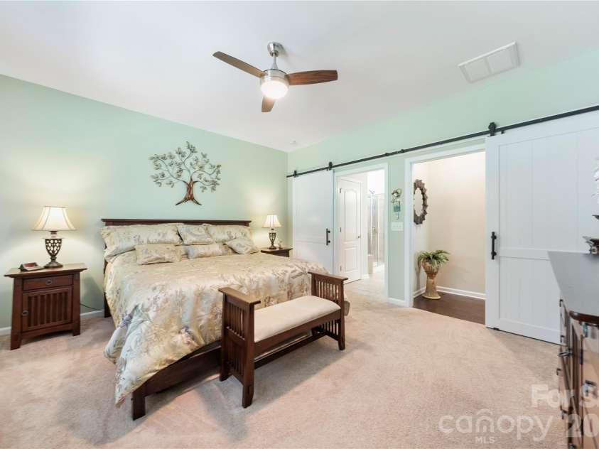 12014 Belmont Mansion Drive, Charlotte, NC 28273.  MLS# CAR4372205, YatesRealty ID 15721. 