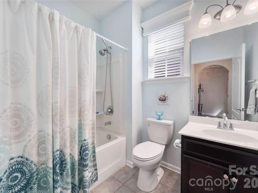 12014 Belmont Mansion Drive, Charlotte, NC 28273.  MLS# CAR4372205, YatesRealty ID 15721. 