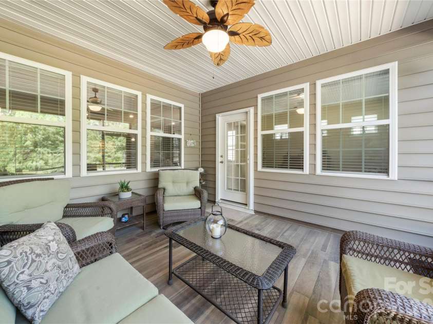 12014 Belmont Mansion Drive, Charlotte, NC 28273.  MLS# CAR4372205, YatesRealty ID 15721. 