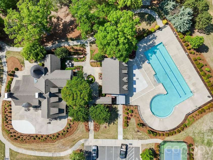 12014 Belmont Mansion Drive, Charlotte, NC 28273.  MLS# CAR4372205, YatesRealty ID 15721. 