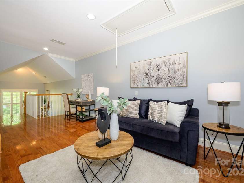 6312 Mission Place, Charlotte, NC 28210.  MLS# CAR4273288, YatesRealty ID 15723. 