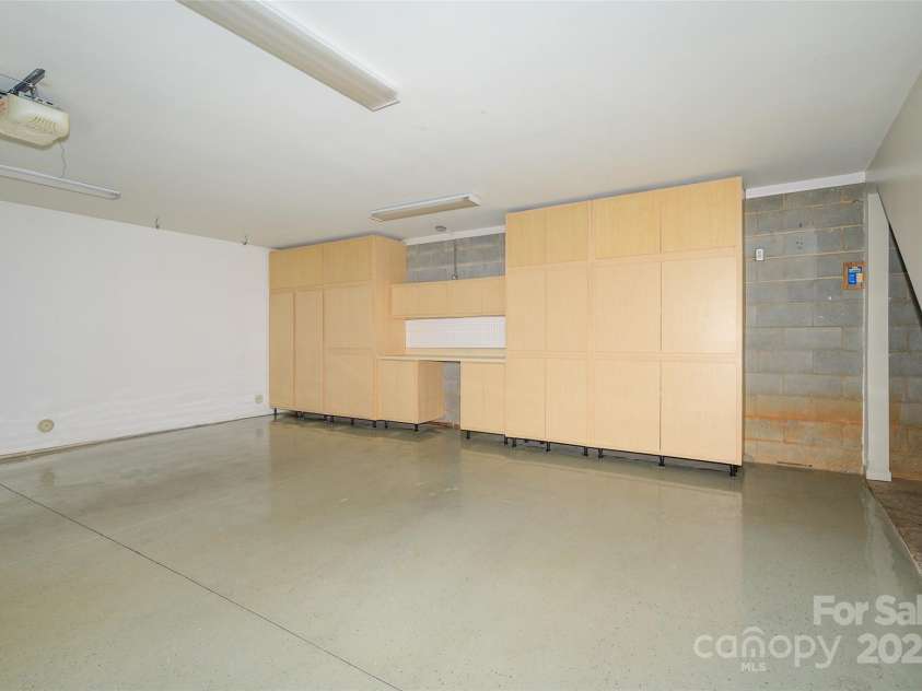 6312 Mission Place, Charlotte, NC 28210.  MLS# CAR4273288, YatesRealty ID 15723. 