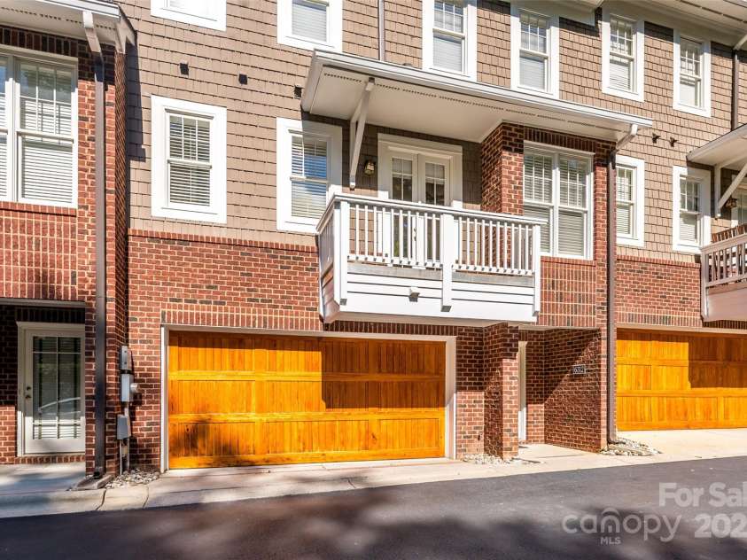 6312 Mission Place, Charlotte, NC 28210.  MLS# CAR4273288, YatesRealty ID 15723. 