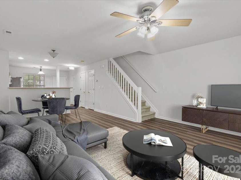 13660 Meade Glen Court, Charlotte, NC 28273.  MLS# CAR4254012, YatesRealty ID 15724. 