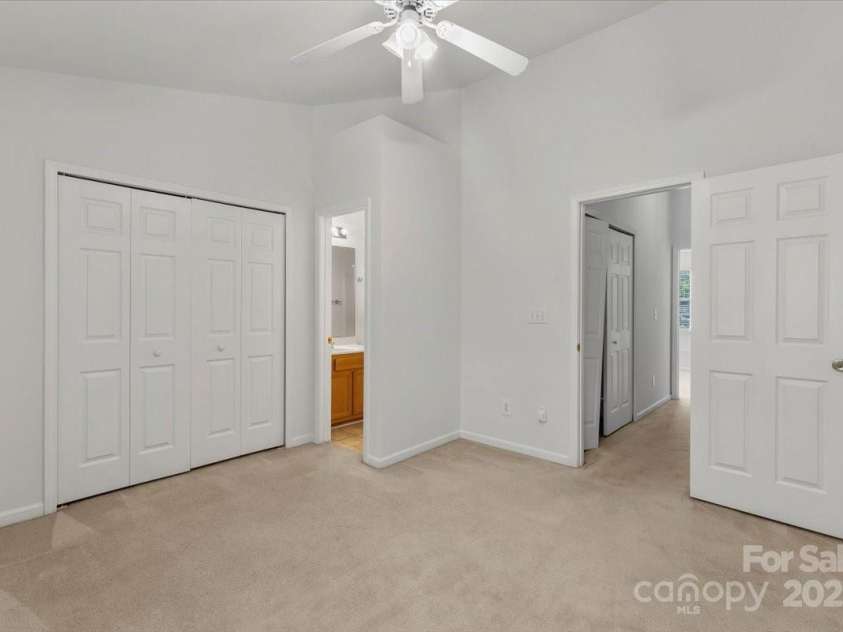 13660 Meade Glen Court, Charlotte, NC 28273.  MLS# CAR4254012, YatesRealty ID 15724. 