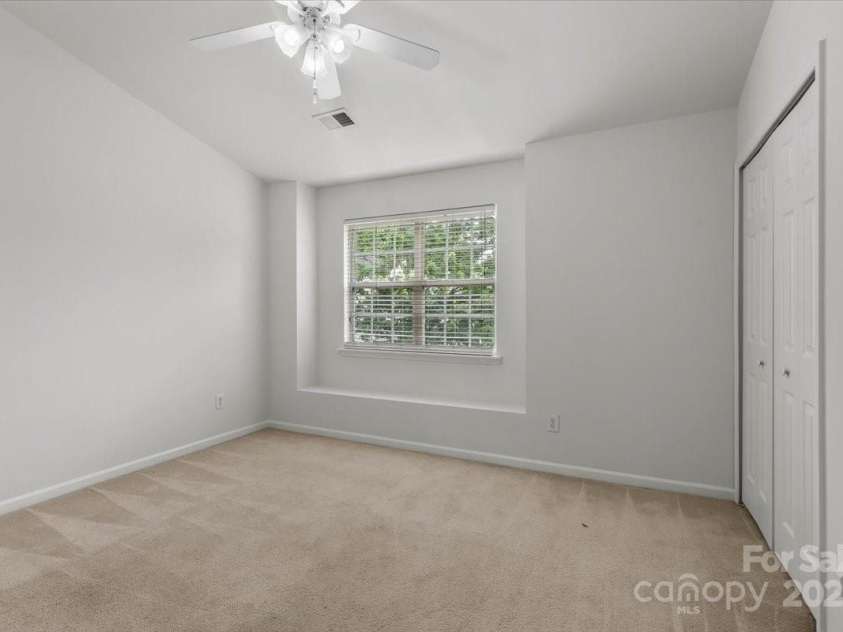 13660 Meade Glen Court, Charlotte, NC 28273.  MLS# CAR4254012, YatesRealty ID 15724. 