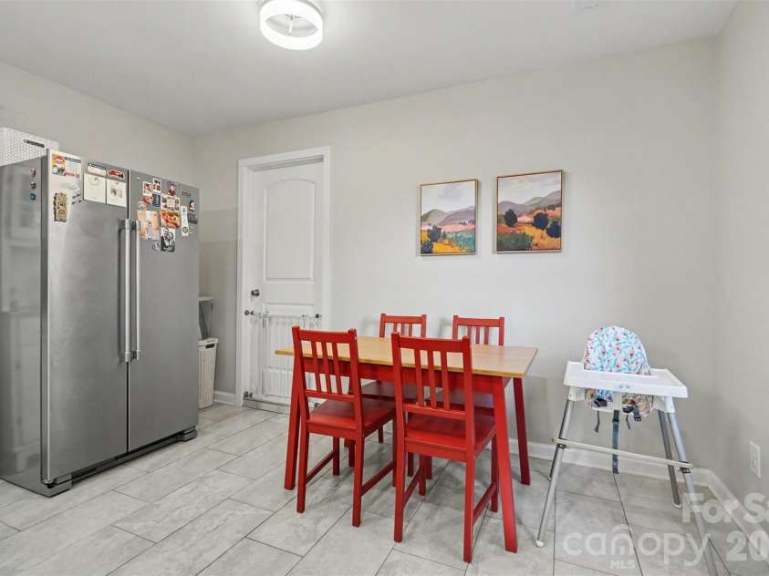 204 Oak Street, Lowell, NC 28098.  MLS# CAR4370908, YatesRealty ID 15724. 
