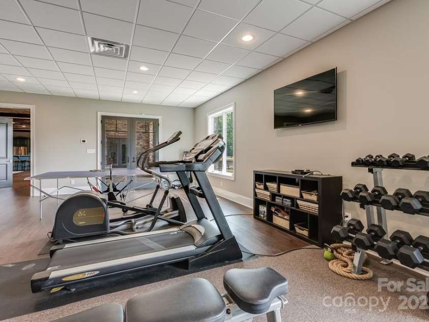 109 Oak Forest Drive, Kings Mountain, NC 28086.  MLS# CAR4262697, YatesRealty ID 15725. 