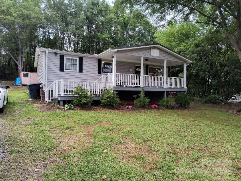 500 Bob Rollins Road, Forest City, NC 28043.  MLS# CAR4264456, YatesRealty ID 15728. Front