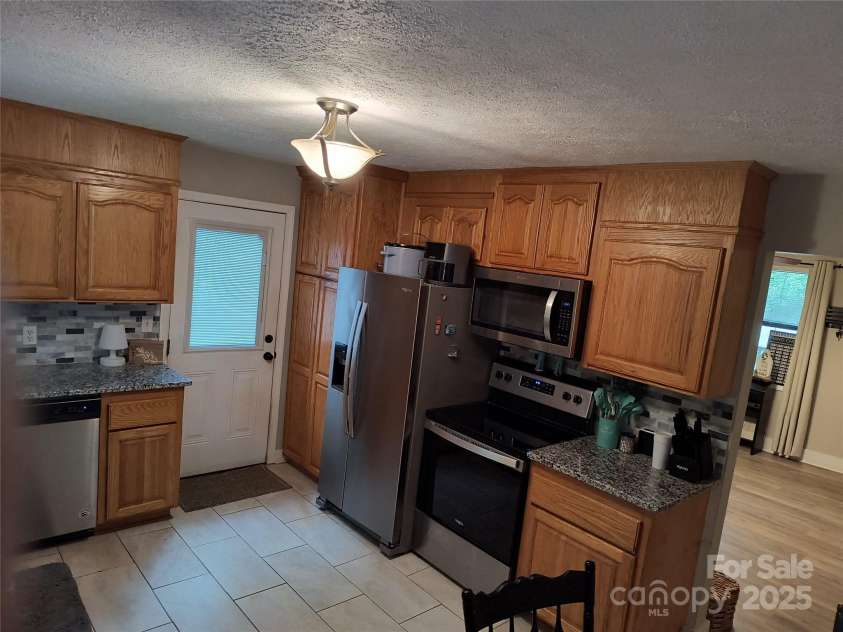 500 Bob Rollins Road, Forest City, NC 28043.  MLS# CAR4264456, YatesRealty ID 15728. Kitchen