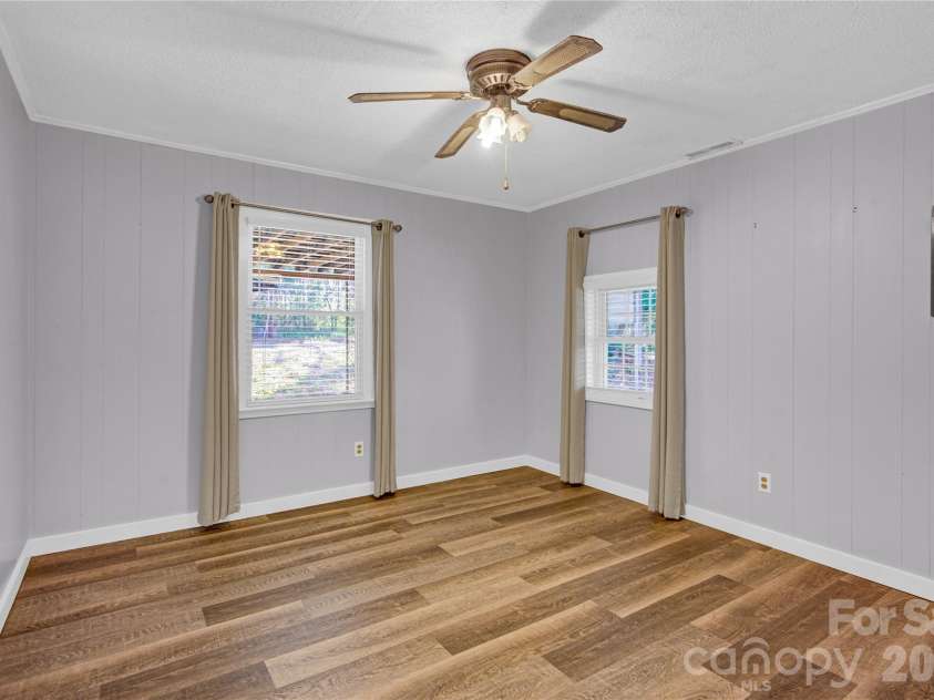 6716 Navajo Trail, Sherrills Ford, NC 28673.  MLS# CAR4340939, YatesRealty ID 15728. 