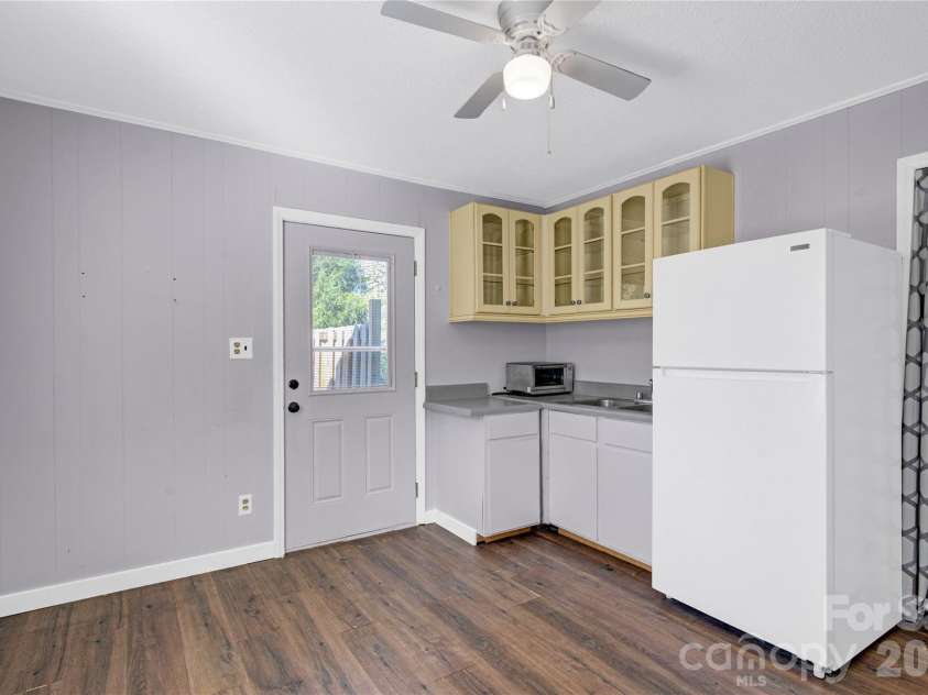 6716 Navajo Trail, Sherrills Ford, NC 28673.  MLS# CAR4340939, YatesRealty ID 15728. 