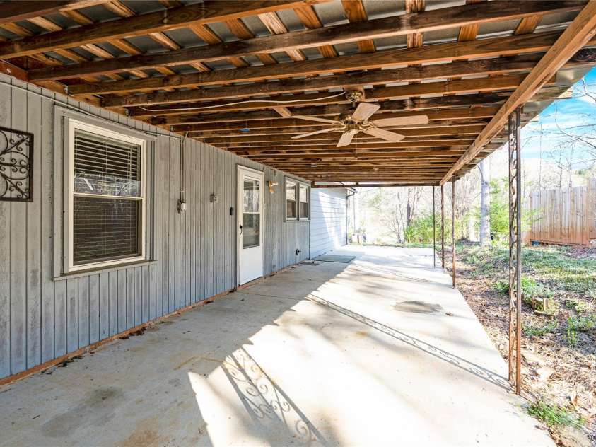 6716 Navajo Trail, Sherrills Ford, NC 28673.  MLS# CAR4340939, YatesRealty ID 15728. 