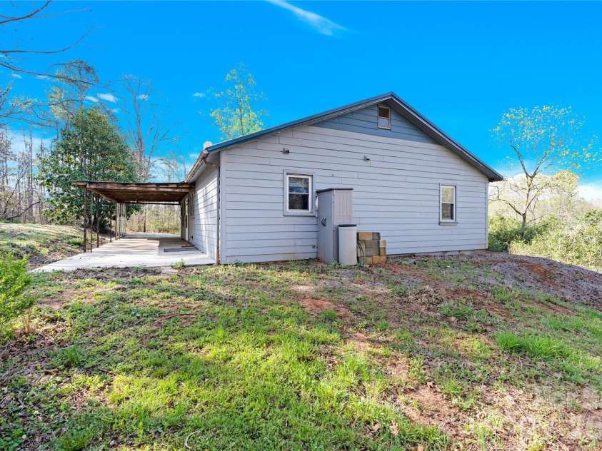 6716 Navajo Trail, Sherrills Ford, NC 28673.  MLS# CAR4340939, YatesRealty ID 15728. 