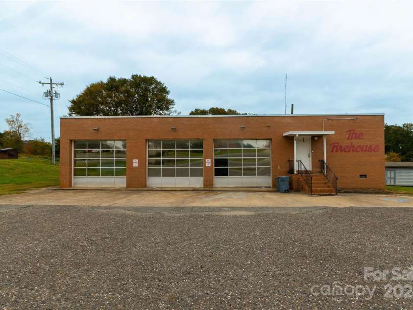 907 Bethlehem Road, Kings Mountain, NC 28086.  MLS# CAR4195798, YatesRealty ID 1573. 