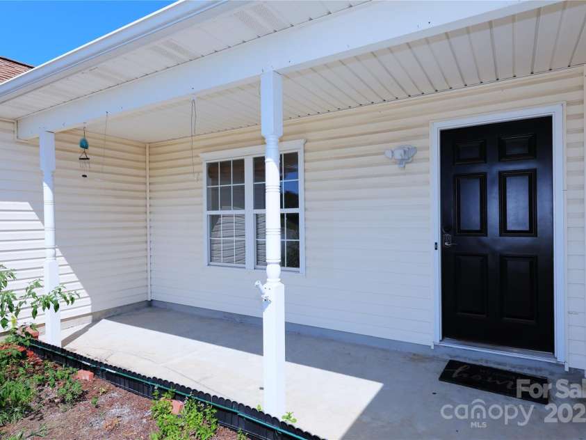 7456 Courtney Road, Wilmington, NC 28411.  MLS# CAR4264446, YatesRealty ID 15730. 