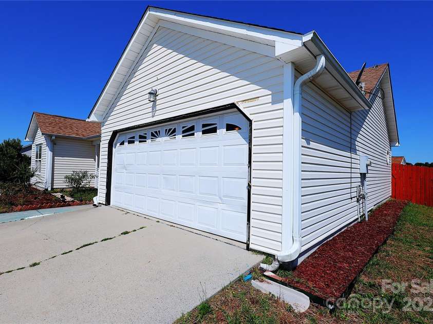 7456 Courtney Road, Wilmington, NC 28411.  MLS# CAR4264446, YatesRealty ID 15730. 