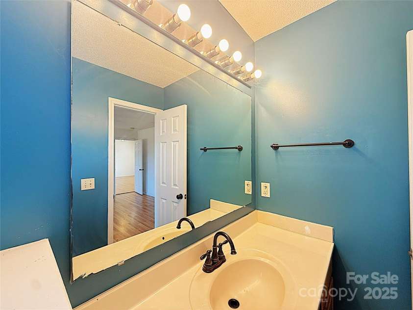 7456 Courtney Road, Wilmington, NC 28411.  MLS# CAR4264446, YatesRealty ID 15730. 