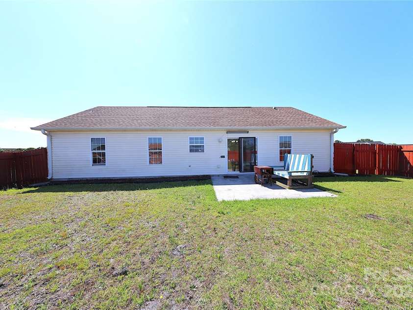 7456 Courtney Road, Wilmington, NC 28411.  MLS# CAR4264446, YatesRealty ID 15730. 
