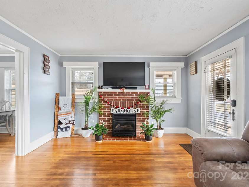 4039 Hartland Road, Lenoir, NC 28645.  MLS# CAR4252113, YatesRealty ID 15731. 