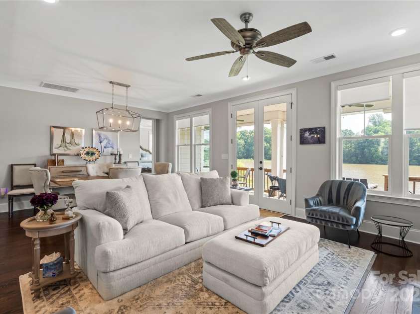 136 Preston Road, Mooresville, NC 28117.  MLS# CAR4257525, YatesRealty ID 15734. 