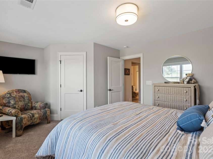 136 Preston Road, Mooresville, NC 28117.  MLS# CAR4257525, YatesRealty ID 15734. 