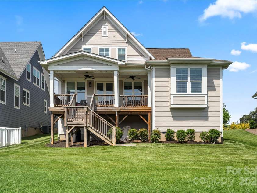 136 Preston Road, Mooresville, NC 28117.  MLS# CAR4257525, YatesRealty ID 15734. 