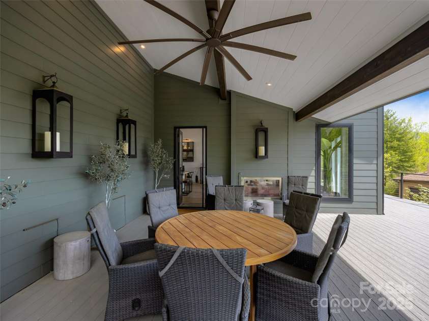 11 Bayonne Trail, Asheville, NC 28804.  MLS# CAR4250937, YatesRealty ID 15735. Covered outdoor dining