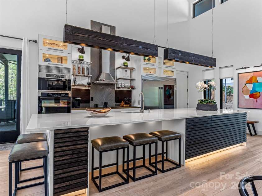 11 Bayonne Trail, Asheville, NC 28804.  MLS# CAR4250937, YatesRealty ID 15735. Gather here