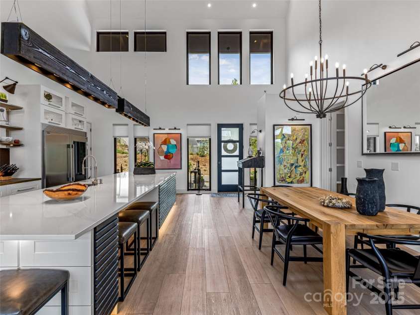 11 Bayonne Trail, Asheville, NC 28804.  MLS# CAR4250937, YatesRealty ID 15735. Open living design