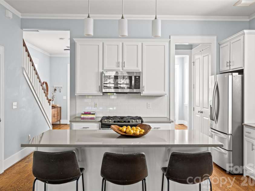 1531 Tippah Park Court, Charlotte, NC 28205.  MLS# CAR4364940, YatesRealty ID 15736. 