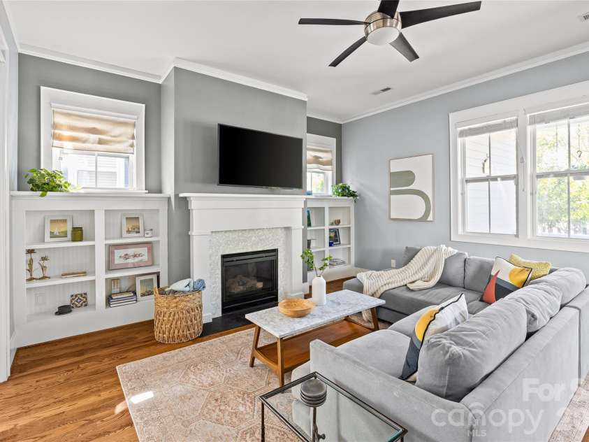 1531 Tippah Park Court, Charlotte, NC 28205.  MLS# CAR4364940, YatesRealty ID 15736. 